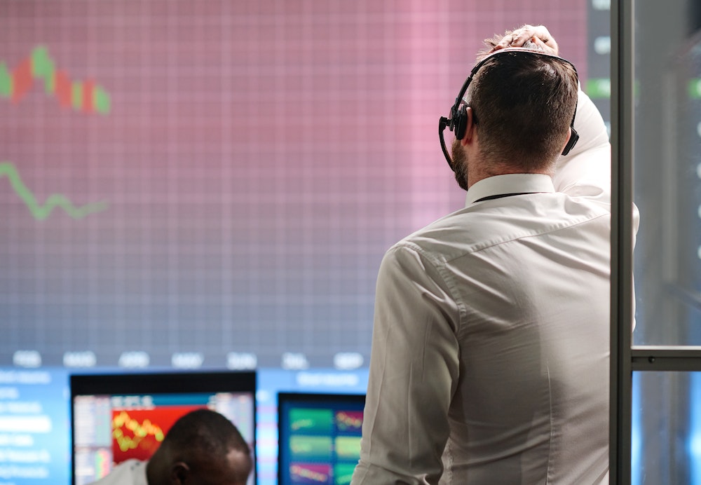 La réglementation sur le trading des instruments financiers dérivés de produits liés à la finance participative