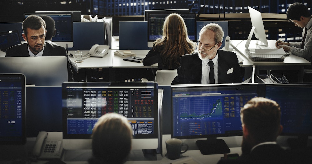 La réglementation sur le trading des instruments financiers dérivés de produits liés à la finance participative