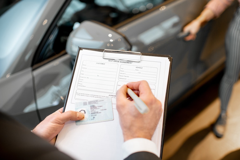 Le permis accéléré : législation et enjeux